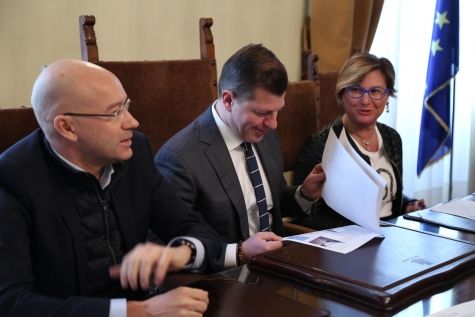 conferenza di questa mattina