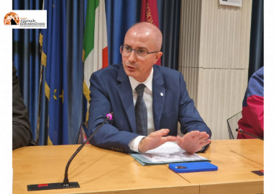 "Hanno ragione i commercianti pescaresi a indignarsi." Pettinari: "città cade a pezzi"