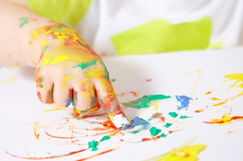 Montesilvano, bambini e pittori in una mostra unica in galleria d'arte