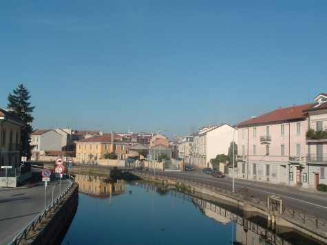 Milano, via i barconi dai Navigli