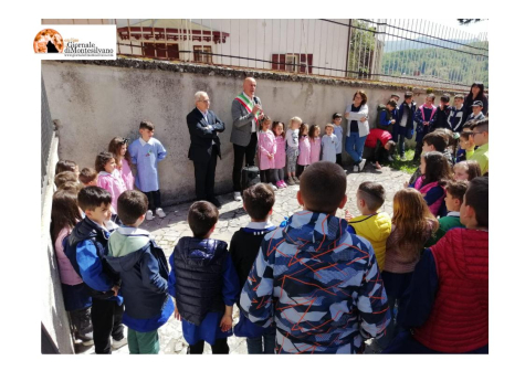 Sante Marie inaugura la biblioteca con 12mila volumi