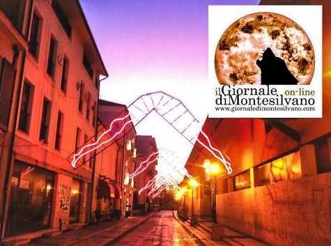 Lo scorso anno in Via delle Caserme l'installazione di luci Innamorati