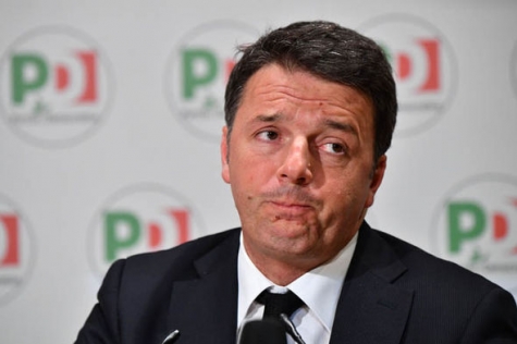 5 domande di Renzi a Salvini