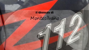 86enne agli arresti domiciliari pizzicato al bar a giocare a carte con gli amici.