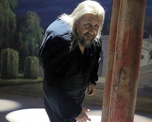 Opera, Devid Cecconi è Rigoletto: il canto è felicità, una dedizione, la vita.