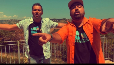 Abruzzo express, passeggiata sulla costa con i comici di E' una vitaccia