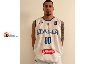 Basket. Il talento pescarese Dario Masciarelli convocato in Azzurro
