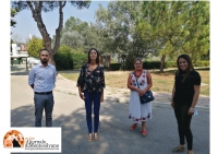 M5s questa mattina davanti al Dog village