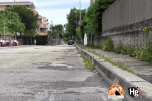 via torrente Piomba luogo nevralgico, quando piove si allaga.