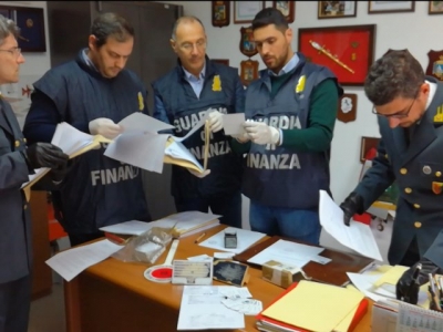 Arrestato falso funzionario UE, un pensionato di 76 anni.