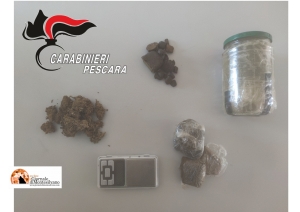Montesilvano, arresti per sostanze stupefacenti
