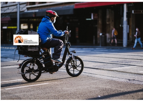 Chieti, scoperti 100 riders in nero. Multata società food delivery.