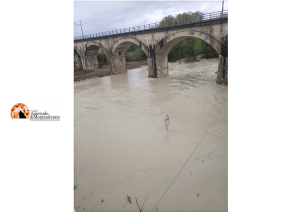 Bolognano, esonda il fiume Orta