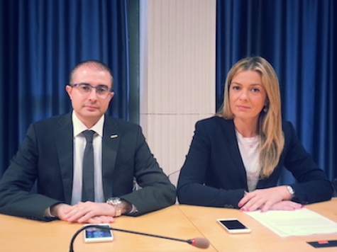 Abruzzo. M5s contro taglio Fondi volontariato