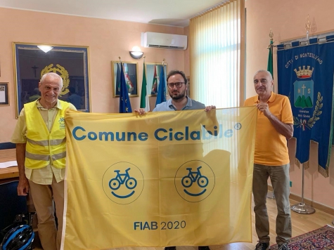 Montesilvano è tra i Comuni Ciclabili 2020. Valutazione: 2 bike smile sulla bandiera.