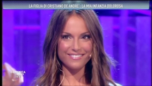 Barbara D'urso. Lo sfogo in tv della figlia di De Andrè: "Mio padre è cattivo"