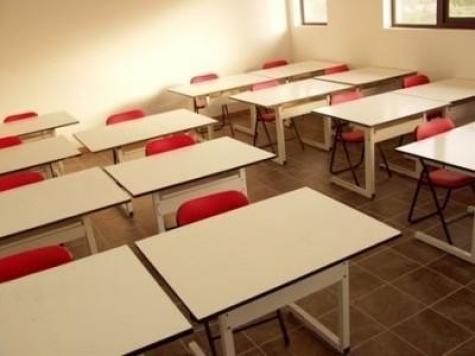 Covid 19, ad Atri scuole chiuse cautelativamente
