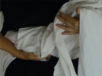 Pescara. Mater Dolorosa la Performance Art di e con Mandra Cerrone