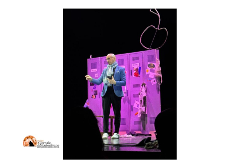 Ortona, Unaltroteatro ospita “La mongolfiera non soffre d’insonnia”: un viaggio teatrale tra disabilità, sogni e libertà