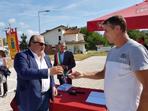 Ricostruzione post sisma, Mazzocca consegna le restanti 10 casette Sae