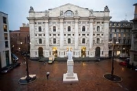 Piazza affari MIlano