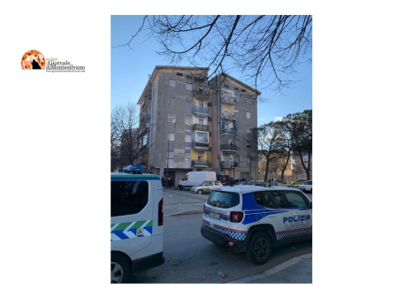Pescara, tra malori e barricate, la polizia locale libera due appartamenti Ater