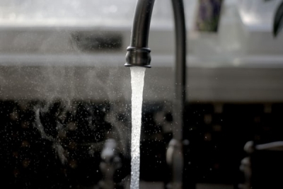 usare acqua con parsimonia