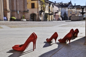 Giulianova e i commercianti contro la violenza di genere.
