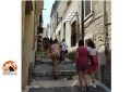 Impressioni lungo le rue. A San Valentino A.C. premiazione collettiva itinerante.