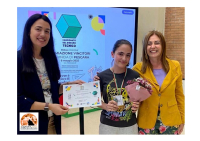Studentessa pescarese alla finale del campionato di disegno tecnico.
