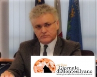Nella foto Carlandrea Falcone, presidente commissione commercio e portabandiera Forza Italia