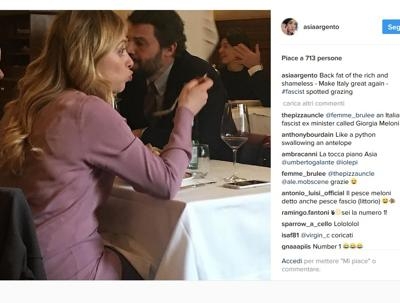 Asia Argento contro Georgia Meloni, "Fascista". Lei si offende per "schiena lardosa"