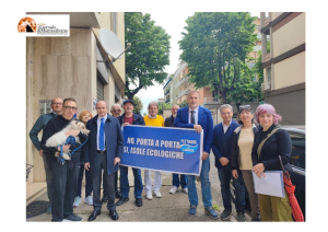 Pescara/Rifiuti. Domenico Pettinari proteste contro il porta porta.