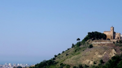 Montesilvano. Sant'Antonio e San Michele. Chi sarà il primo patrono. Qualcuno propone le primarie.
