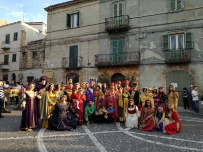 Archi “Un salto nel Medioevo”, i centri storici sono una risorsa