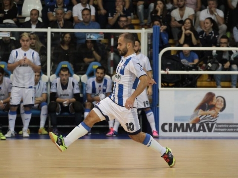 Calcio 5. Pescara settebello, Rosa cala il poker.