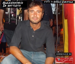 L’Aquila/referendum: treno tour NO, Di Battista nella piazza della villa comunale