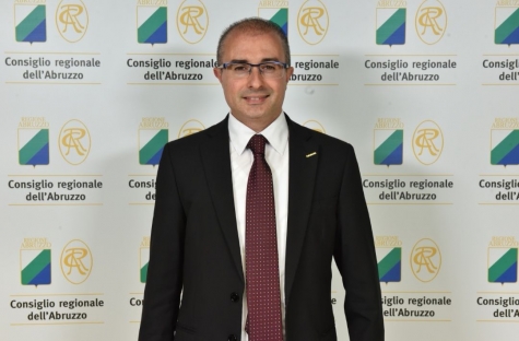 Pescara. Pettinari, "a spese delle case popolari abbattimento Ferro di cavallo"