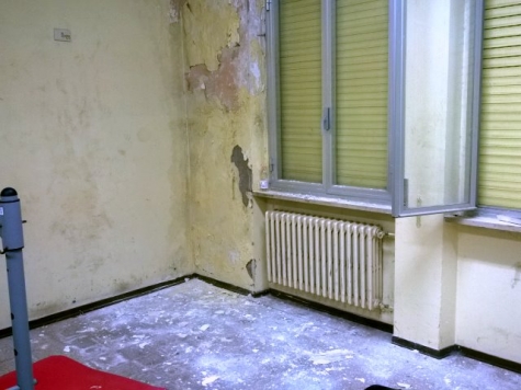 immagine di una delle criticità del polifunzionale