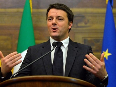 Banche: Renzi, governo se ne fara' carico. Cerchiamo soluzione