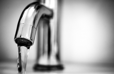 Acqua/Bollette pazze. Aca rassicura gli utenti: "Basterà saldare una sola fattura"