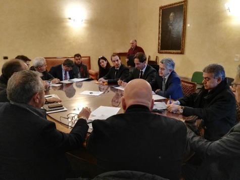 Teramo/Rifiuti. Il tavolo ristretto dei Sindaci valuta la proposta di soggetto pubblico unico