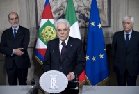 Governo. Cottarelli non scioglie riserva. Colloqui informali.
