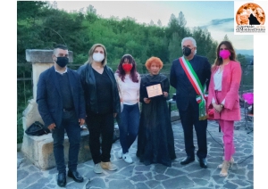 Bolognano, omaggio a Joseph Beuys, un pensiero della Baronessa Lucrezia De Domizio Durini