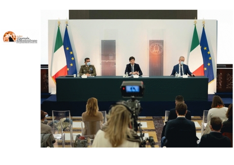 Vaccino, prosegue la campagna vaccinale, terza dose.