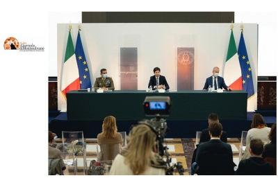 Vaccino, prosegue la campagna vaccinale, terza dose.