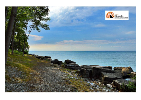 Trump cambia nome al Lago Ontario: adesso si chiama Lago America.