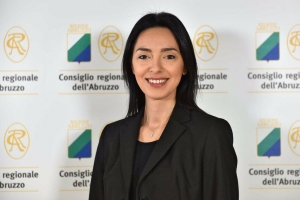 Chieti/Pronto soccorso. "Un bambino non può attendere 7 ore per una radiografia"