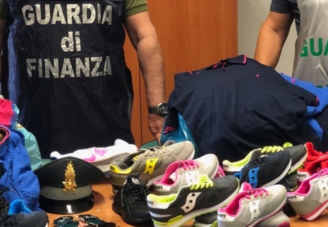 Contraffazione a San Valentino in Abruzzo Citeriore, 1000 articoli sequestrati