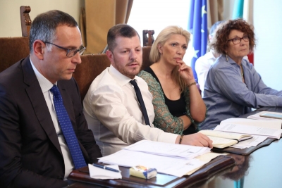 conferenza di oggi pomeriggio